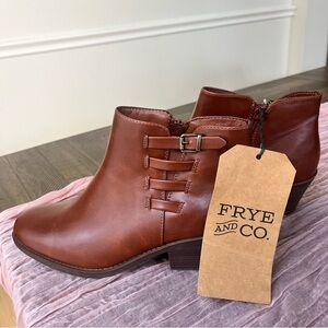 Coastal Cowgirl Western Brown Leather Booties Buckle Rodeo Ready Country Spring